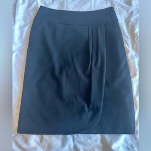 Black pencil skirt size 4